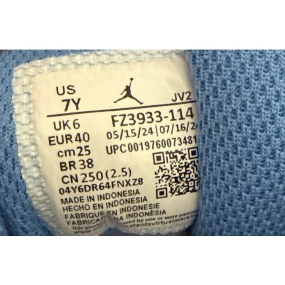 Nike Air Jordan 1 Mid SE White Carolina Powder Blue UNC Sneakers Size 7 - Picture 5 of 5